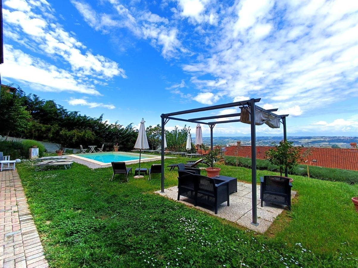 Domus Langhe B&B Treiso Exterior foto