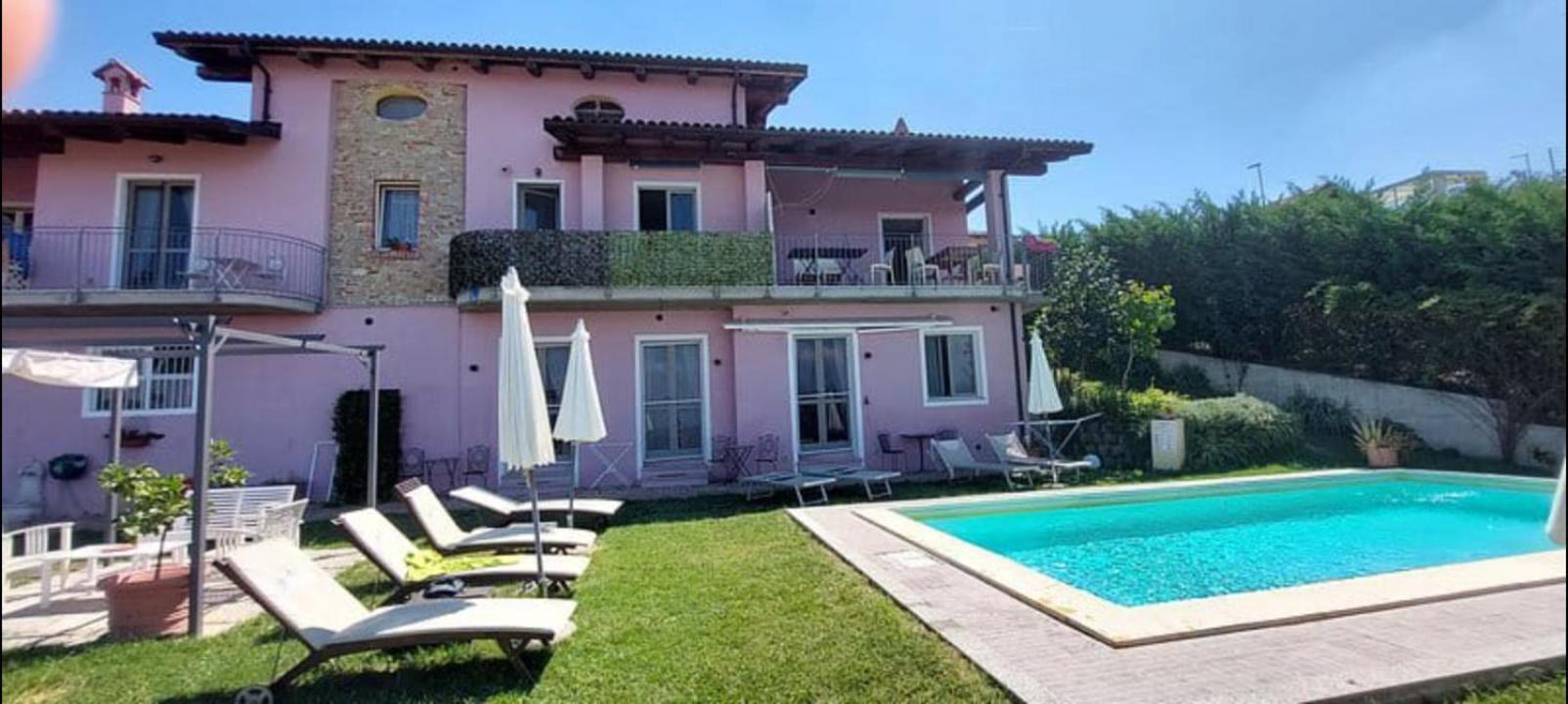 Domus Langhe B&B Treiso Exterior foto